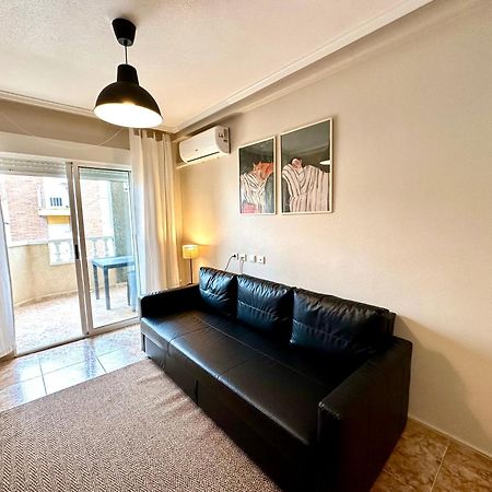 Zadorhomes - Caballero De Rodas Residence ตอร์เรเวียคา ภายนอก รูปภาพ