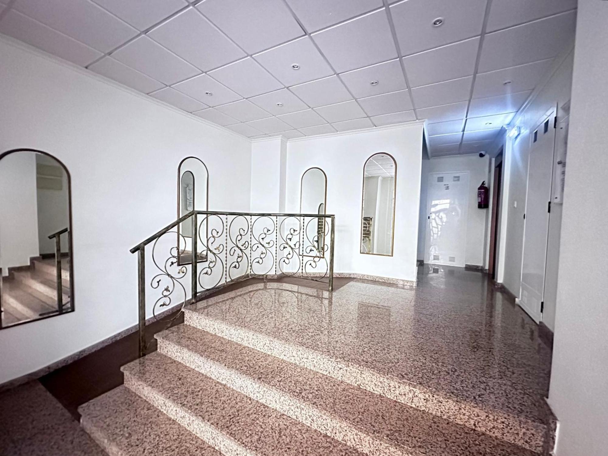 Zadorhomes - Caballero De Rodas Residence ตอร์เรเวียคา ภายนอก รูปภาพ