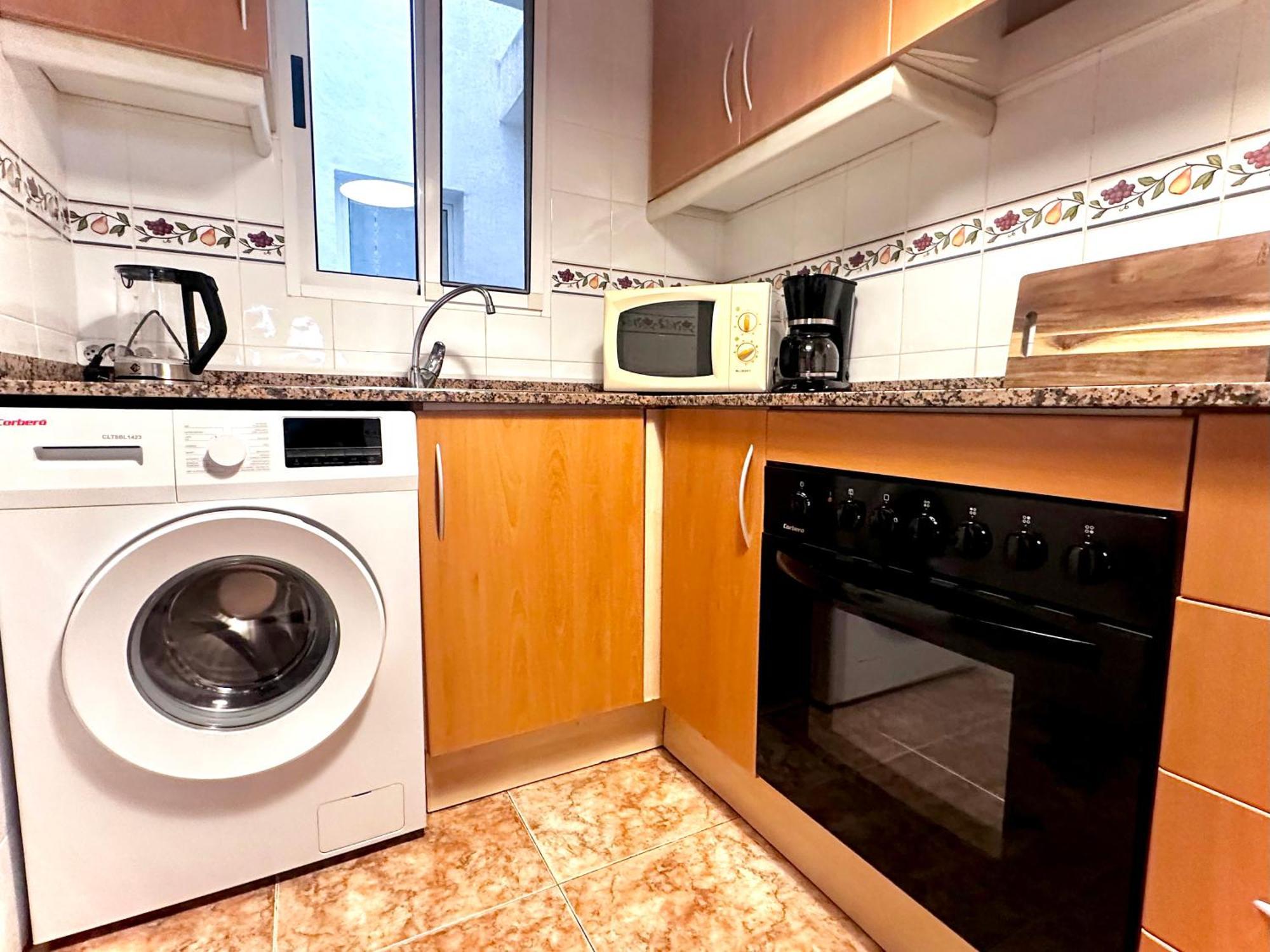 Zadorhomes - Caballero De Rodas Residence ตอร์เรเวียคา ภายนอก รูปภาพ