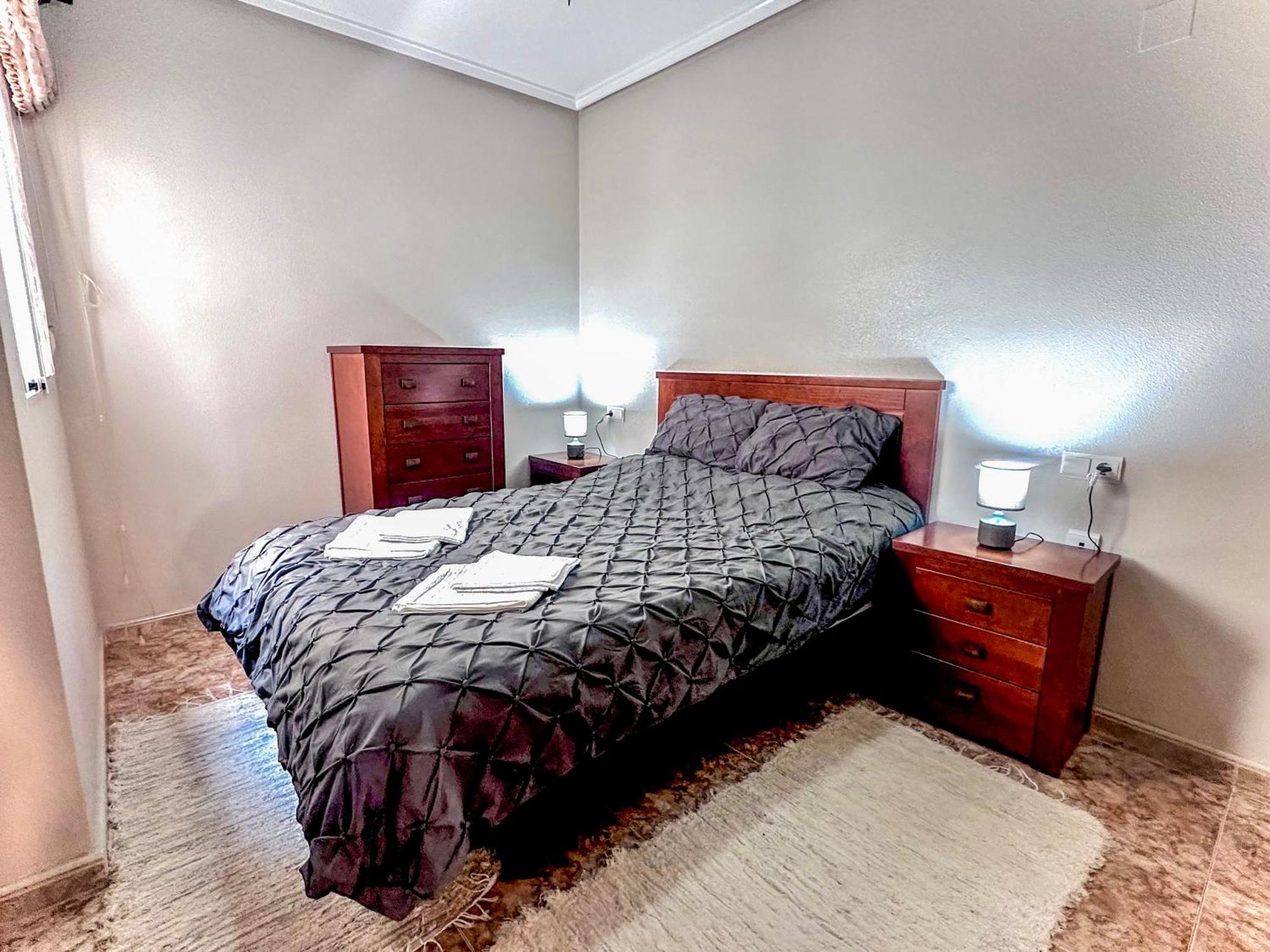 Zadorhomes - Caballero De Rodas Residence ตอร์เรเวียคา ภายนอก รูปภาพ