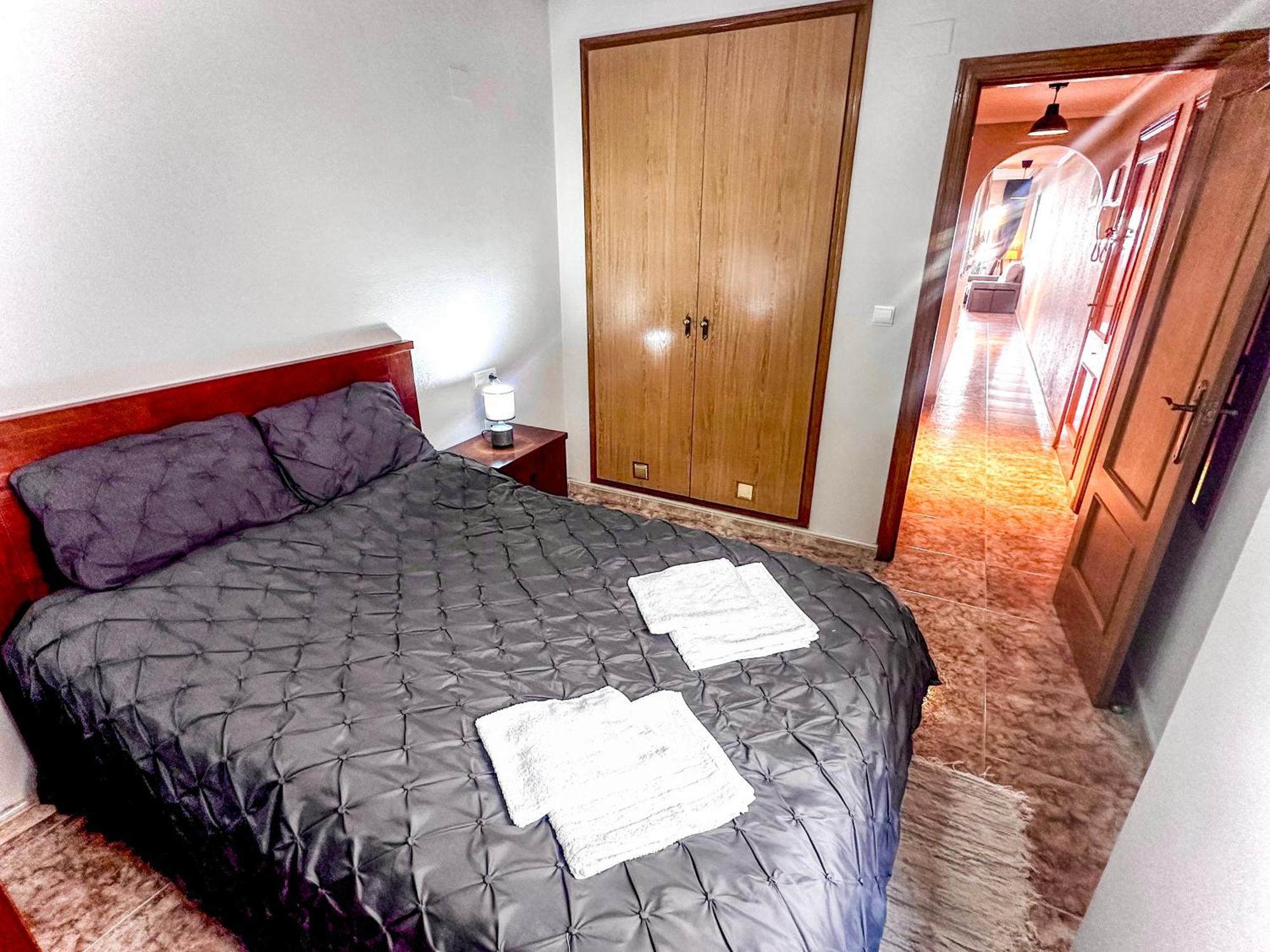 Zadorhomes - Caballero De Rodas Residence ตอร์เรเวียคา ภายนอก รูปภาพ